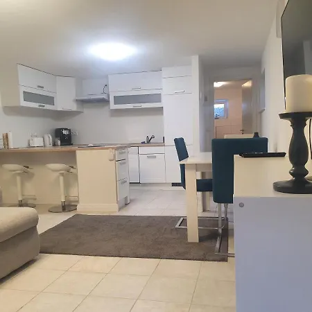 Gemuetlich Ruhig Und Zentral Durch Bahnhof Апартаменты Бордесхольм